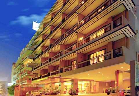 Bangunan Pattaya Loft Hotel