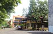 Bangunan 2 Sinar Bintang Hotel