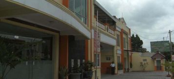 Exterior 3 Topstar Hotel