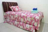 ห้องนอน Clean Room near Jam Gadang (ADEN)