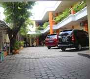 Lobby 2 Ronggolawe Hotel