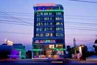 Luar Bangunan Hoang Vu Bien Ho Gia Lai Hotel
