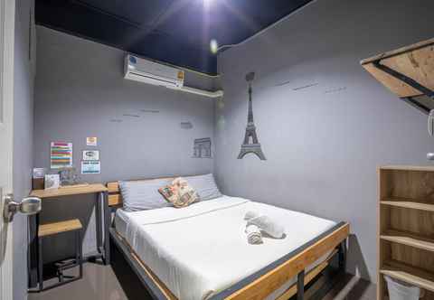 Kamar Tidur La Belle Nuit House