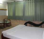 Bedroom 5 Da Loc Hotel