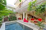 Kolam Renang Jenja Villa, Double Six