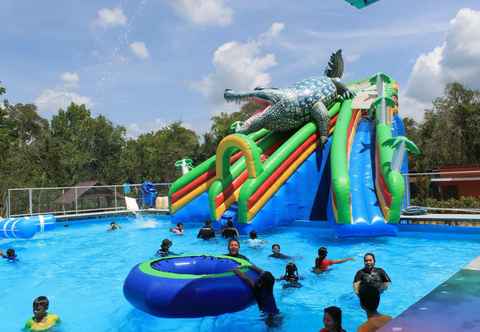 Swimming Pool Rattana Resort