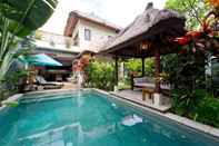 Kolam Renang Villa Mawar, Seminyak