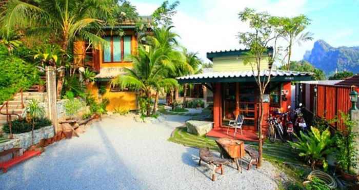 Lobby Home Phang Nga Guesthouse