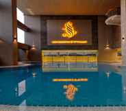 Swimming Pool 2 Mardhiyyah Hotel and Suites
