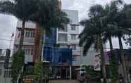 Luar Bangunan 2 Kings 2 Hotel