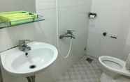 ห้องน้ำภายในห้อง 6 Ngoc Hoi 2 Hotel