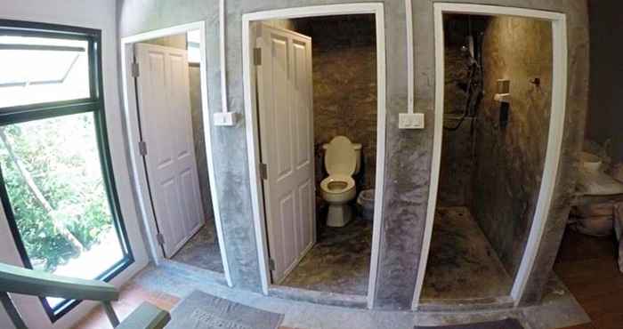 Toilet Kamar Hub Of Joys