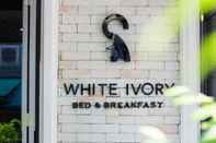 ภายนอกอาคาร  White Ivory Bed & Breakfast