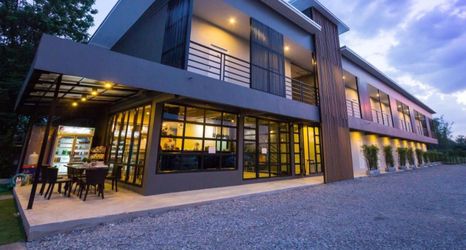 로비 2 Thonglor Boutique & Spa