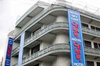 ภายนอกอาคาร Celavi Hotel