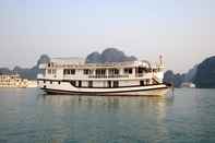 Bangunan Monkey Island Cruise