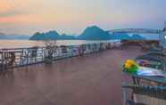 Khu vực công cộng 4 Monkey Island Cruise