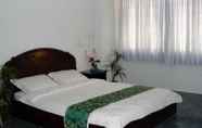 Phòng ngủ 4 Viet Hieu Hotel
