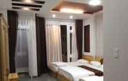 Kamar Tidur 4 Mr. Rot Hotel