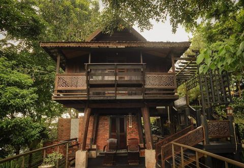 Luar Bangunan Malihom Private Estate