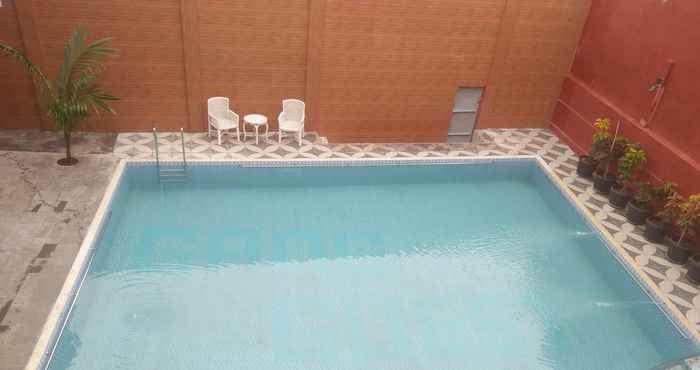 Swimming Pool Gang Guest Hotel & Resto