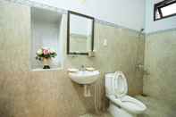 Toilet Kamar Carambola Homestay