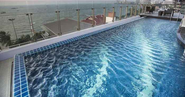 Swimming Pool Serenotel Pattaya Beach