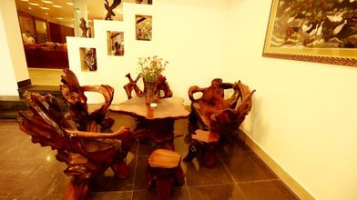 ล็อบบี้ 4 Xuan Hung Hotel