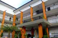 Luar Bangunan Granny Hotel 