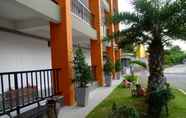 Luar Bangunan 4 Granny Hotel 