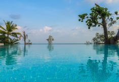 สระว่ายน้ำ 7 Sea Stone Hotel Sichon