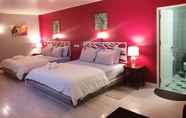 Bedroom 6 Bed & Breakfast To-Co Sichon