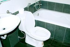 In-room Bathroom Tuan Thuy Hotel Nha Trang