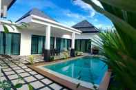 สระว่ายน้ำ CLOS VOUGEOT - 2 Bedrooms Villa by Jetta