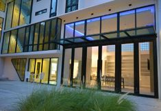 外観 7 REZT Bangkok