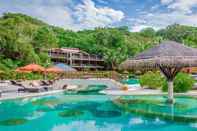 Swimming Pool Garrya Tongsai Bay Samui 