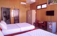 Phòng ngủ 4 Huong Long Guesthouse