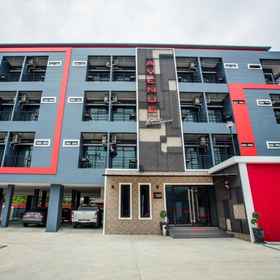 Avenue Residence1 , 飯店ท่าน้ำศรีชัน