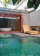 SWIMMING_POOL Tegal Sari Accommodation