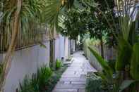 Exterior Tegal Sari Accommodation