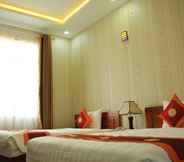 Phòng ngủ 4 Thong Nhat Hotel