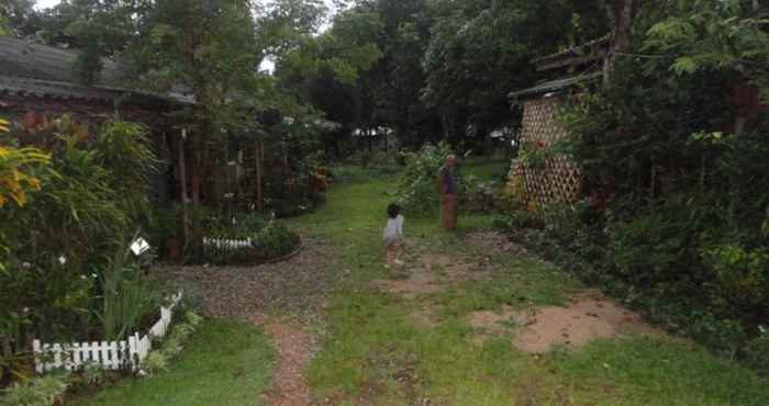 Lobby Grandma's Home Sangkhlaburi