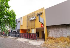 Exterior 2 OYO 91342 Tatti Inn Syariah