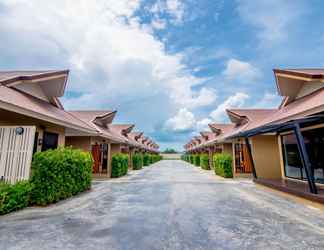 Exterior 2 Baan Phuean Resort Pranburi 