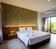 Kamar Tidur 4 Baan Phuean Resort Pranburi 