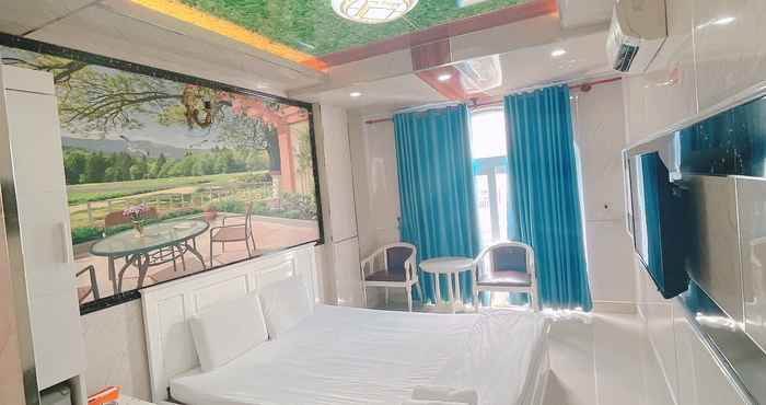 Kamar Tidur Anh Sao Hotel Trung Son