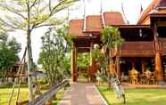 ภายนอกอาคาร 7 Bueng Bua Thong Resort