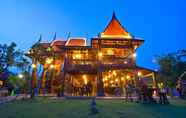 ภายนอกอาคาร 2 Bueng Bua Thong Resort