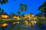 Swimming Pool Bueng Bua Thong Resort