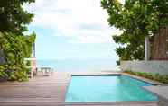 Hồ bơi 5 Two Pieces Resort Pranburi